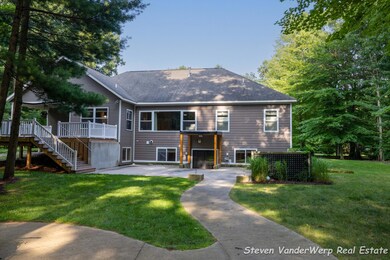 Farmer-Stevo-13811 Devonshire Lane-20230
