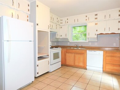 2103 Mercedes Rd, Denton, TX 76205 - photo 5