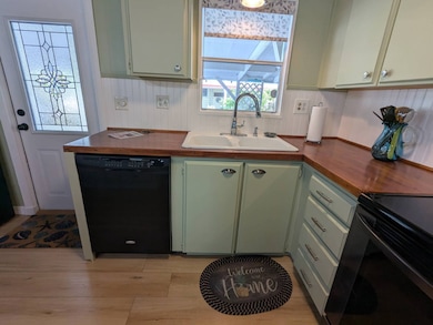 601 Starkey Rd unit 201, Largo, FL 33771 - photo 6