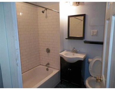 392 K St unit 1, Boston, MA 02127 - photo 4