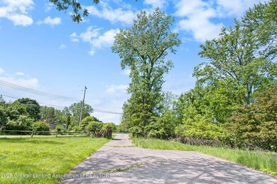 2550 Webster Rd, Lansing, MI 48917 - photo 2