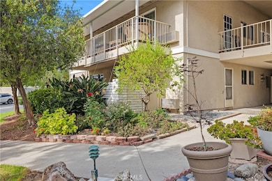 622 Avenida Sevilla unit B, Laguna Woods, CA 92637 - photo 3