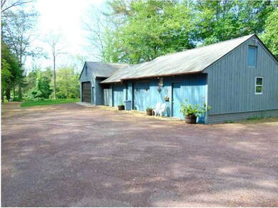 429 Snake Hill Rd, North Scituate, RI 02857 - photo 2