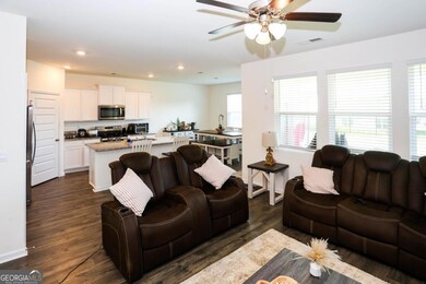 457 Shasta Ct, Hoschton, GA 30548 - photo 4