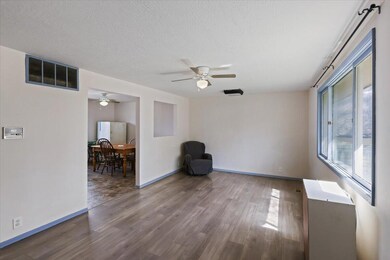 05-Living Room