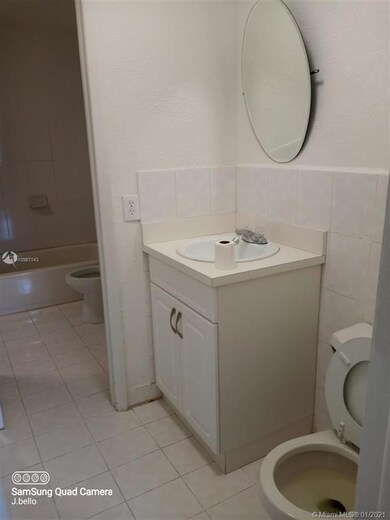 6070 W 18th Ave unit 312, Hialeah, FL 33012 - photo 7
