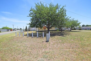 Front View from Corner of N Cypress and W 64th