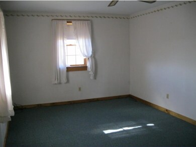 286 Butler Dr, Irasburg, VT 05845 - photo 7