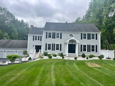 16 Wellesley Dr, Bedford, NH 03110 - photo 2