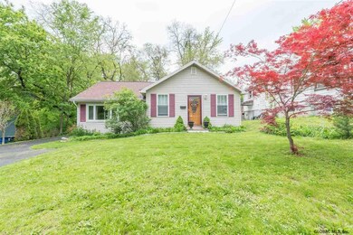 54 Sherwood Ave, Rensselaer, NY 12144 - photo 2