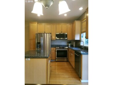 20225 Hoodview Ave, West Linn, OR 97068 - photo 5