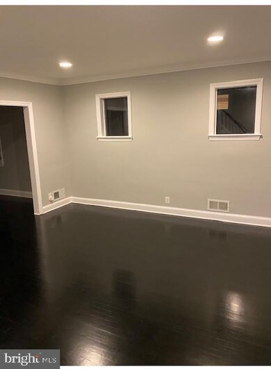 3702 Eastwood Dr, Baltimore, MD 21206 - photo 4