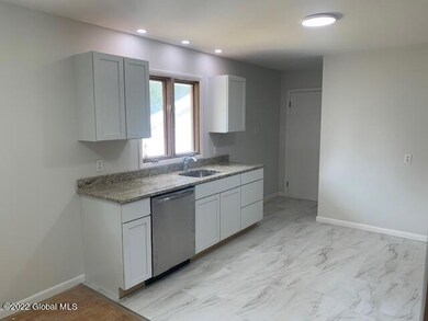 18 Memory Ln, Schenectady, NY 12306 - photo 3