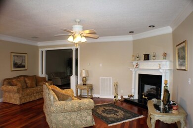 380 Emily Ct, Cookeville, TN 38506 - photo 3