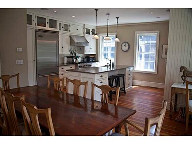 65 Keene St, Providence, RI 02906 - photo 3