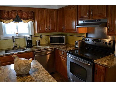 87 Harmony Ct, Warwick, RI 02889 - photo 5