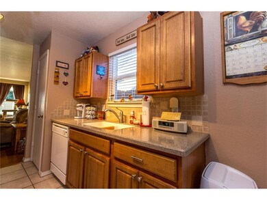 9220 Snowberry Dr, Oklahoma City, OK 73165 - photo 7