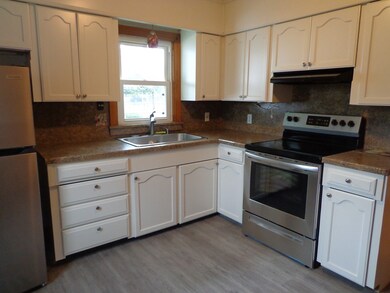 84 Yale St, Ludlow, MA 01056 - photo 7