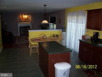 525 Grimaldi Way, Hedgesville, WV 25427 - photo 2