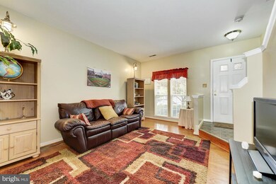 12402 Selkirk Cir, Bristow, VA 20136 - photo 6