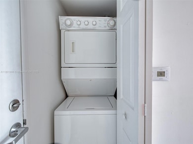 WASHER & DRYER INSIDE UNIT