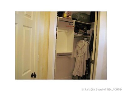 Master Bath/Spa.