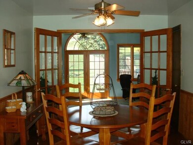 2002 Valley Rd, Tamaqua, PA 18252 - photo 3