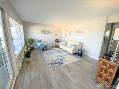 520 Maple St unit 103, Edmonds, WA 98020 - photo 7