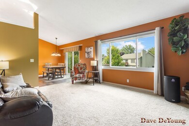 12-web-or-mls-14360 Pine Creek Dr, Holla