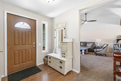 2327 Parkhill Place, Medford, OR 97504 - photo 5