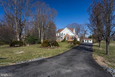 1225 Brown Fox Dr, Huntingtown, MD 20639 - photo 2