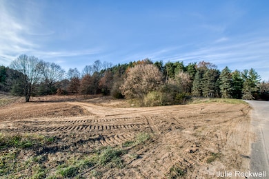 2825 Terra Nova Dr SE, Forest Hills, MI 49301 - photo 4