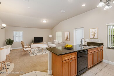 Kitchen:Living:Dining VS