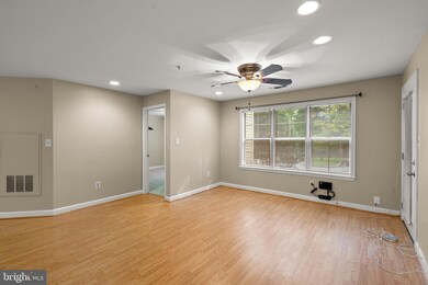 2322 Falls Gable Ln unit I, Baltimore, MD 21209 - photo 4