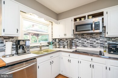 2630 Plum Point Rd, Huntingtown, MD 20639 - photo 7