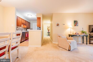 8229C Kings Charter Ln unit 91, West Springfield, VA 22152 - photo 4