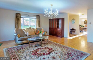 17 Exeter Ct, Princeton, NJ 08540 - photo 7