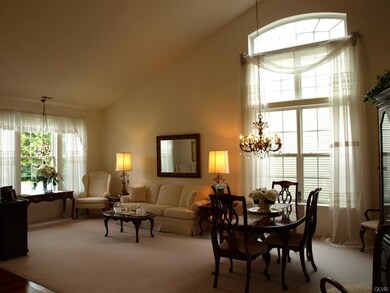 1921 Alexander Dr, Macungie, PA 18062 - photo 3