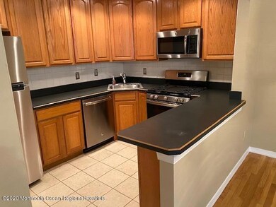 20 Quince Ct, Red Bank, NJ 07701 - photo 2