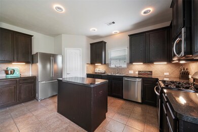 28930 Hidden Cove Dr, Magnolia, TX 77354 - photo 2