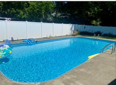 10 Meadowcrest Ln, Barre, VT 05641 - photo 3