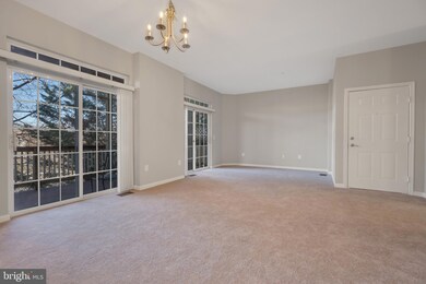 1820 Cedar Cove Way unit 101, Woodbridge, VA 22191 - photo 3