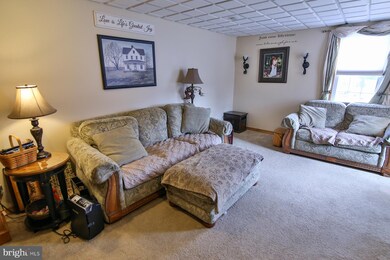 402 Fairyland Rd, Lehighton, PA 18235 - photo 7