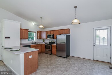 492 Rolando Dr, Colonial Beach, VA 22443 - photo 6