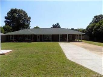 House has plenty of parking and even for an RV