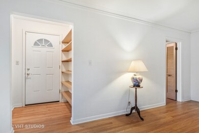 602 W Keith Ave, Waukegan, IL 60085 - photo 7