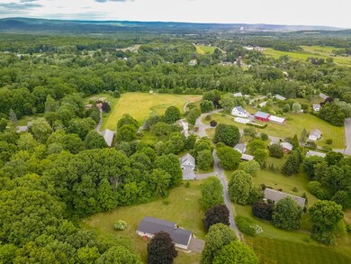 34 Mountain Rd, Hatfield, MA 01088 - photo 3