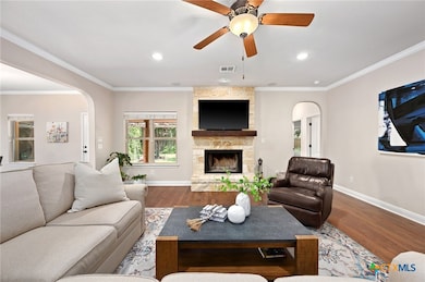 30011 Edgewood Dr, Georgetown, TX 78628 - photo 7