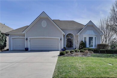 Easy living in this Reverse 1.5 Story!