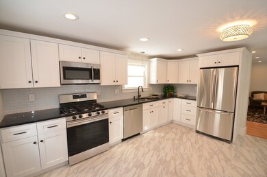 4 Vinald Rd, Medfield, MA 02052 - photo 4